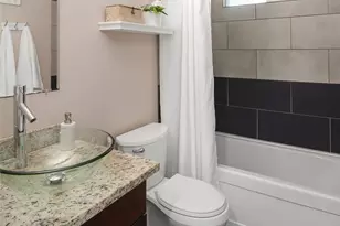10902 26th Ave SW, Seattle, WA 98146 - Photo 14