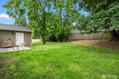 10902 26th Avenue SW, Seattle, WA 98146 - Photo 18