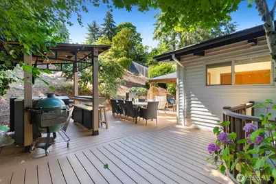 11123 34th Place SW, Seattle, WA 98146 - Photo 26