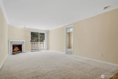 1003 156th Avenue NE #308, Bellevue, WA 98007 - Photo 2