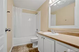 1003 156th Ave NE, Bellevue, WA 98007 - Photo 10