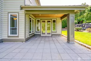 8225 155th Ave SE, Newcastle, WA 98059 - Photo 22