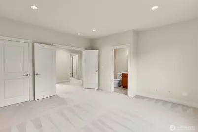 8225 155th Avenue SE, Newcastle, WA 98059 - Photo 34