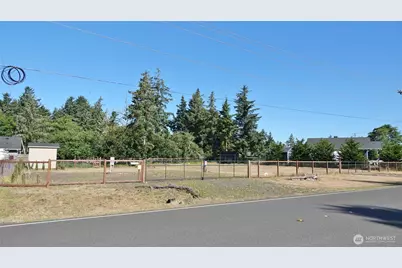 721 Mt Olympus Avenue SE, Ocean Shores, WA 98569 - Photo 2