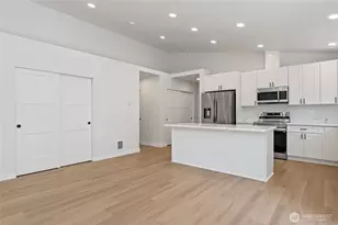 21913 127th St Ct E, Bonney Lake, WA 98391 - Photo 12