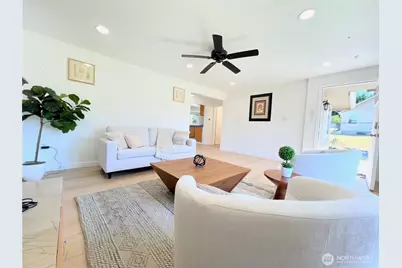 251 E 72nd Street, Tacoma, WA 98404 - Photo 6