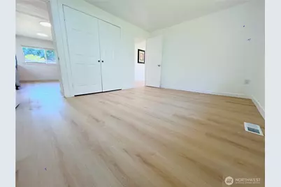 251 E 72nd Street, Tacoma, WA 98404 - Photo 16