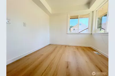 251 E 72nd Street, Tacoma, WA 98404 - Photo 18