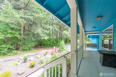 5716 Gahs Road S, Roy, WA 98580 - Photo 4