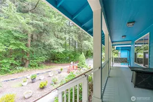 5716 Gahs Rd S, Roy, WA 98580 - Photo 4