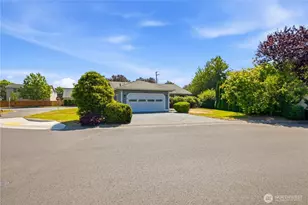 101 Jewell St, Enumclaw, WA 98022 - Photo 1