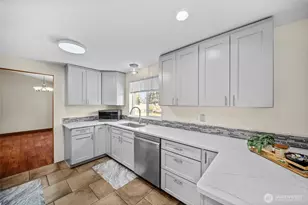 5921 184th Ln SW, Rochester, WA 98579 - Photo 10