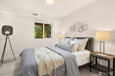 12510 SE 48th Place, Bellevue, WA 98006 - Photo 26