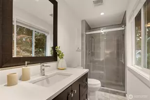12510 SE 48th Pl, Bellevue, WA 98006 - Photo 22