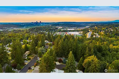 12510 SE 48th Place, Bellevue, WA 98006 - Photo 36