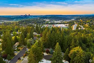 12510 SE 48th Pl, Bellevue, WA 98006 - Photo 36