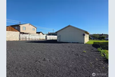 714 S Michael Street, Moses Lake, WA 98837 - Photo 8