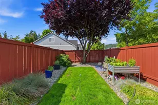 15217 Daffodil St Ct E, Sumner, WA 98390 - Photo 38