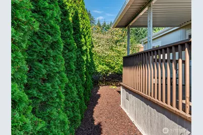 6883 Capricorn Lane NE, Bremerton, WA 98311 - Photo 32