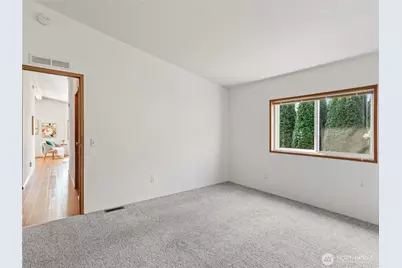 6883 Capricorn Lane NE, Bremerton, WA 98311 - Photo 18