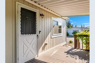 6883 Capricorn Lane NE, Bremerton, WA 98311 - Photo 2