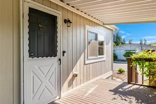6883 Capricorn Ln NE, Bremerton, WA 98311 - Photo 2