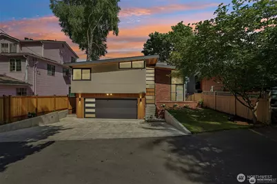 12582 Riviera Place NE, Seattle, WA 98125 - Photo 38