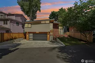 12582 Riviera Pl NE, Seattle, WA 98125 - Photo 38