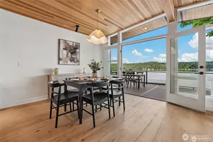 12582 Riviera Pl NE, Seattle, WA 98125 - Photo 14