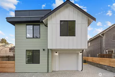 516 N 102nd Street, Seattle, WA 98133 - Photo 2