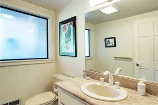 5715 63rd Ave NE, Seattle, WA 98105 - Photo 12