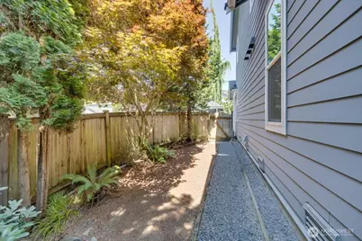 2201 192nd Street SE #B2, Bothell, WA 98012 - Photo 20