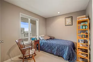 601 W Mercer Pl, Seattle, WA 98119 - Photo 14