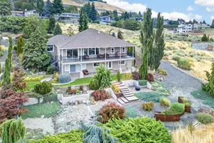 2390 Catalina Dr, East Wenatchee, WA 98802 - Photo 4