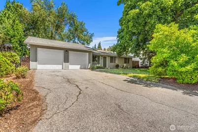 1313 Bel Air Drive, East Wenatchee, WA 98802 - Photo 1