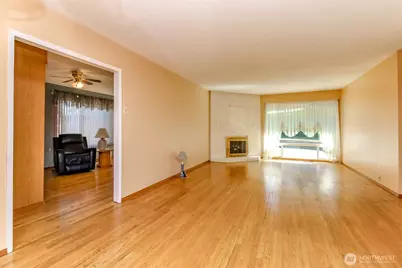30208 27th Avenue S, Federal Way, WA 98003 - Photo 16