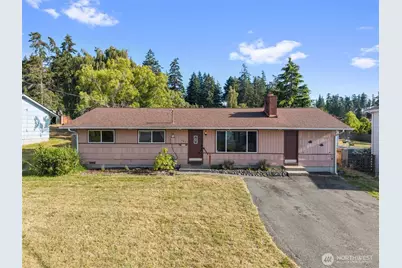 705 NE 6th Street, Coupeville, WA 98236 - Photo 1