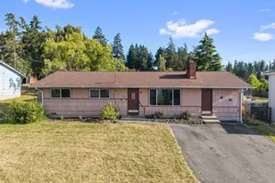 705 NE 6th St, Coupeville, WA 98236 - Photo 1