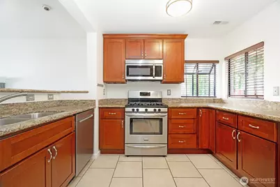 702 N Mullen Street, Tacoma, WA 98406 - Photo 10