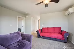 1009 Taylor Rd, Kalama, WA 98625 - Photo 8