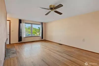 10406 55th Avenue S, Seattle, WA 98178 - Photo 8
