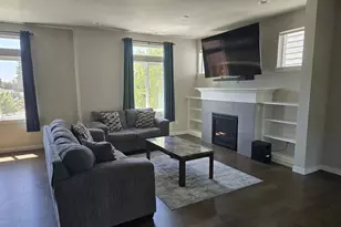 634 NW Gardenia Way, Bremerton, WA 98311 - Photo 6