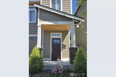 634 NW Gardenia Way, Bremerton, WA 98311 - Photo 2