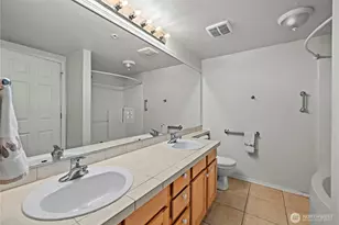 6445 James Ave SE, Auburn, WA 98092 - Photo 4