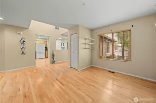 6445 James Ave SE, Auburn, WA 98092 - Photo 16