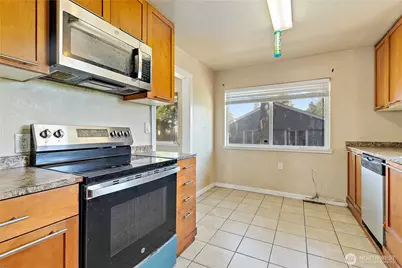 14008 42nd Avenue S, Tukwila, WA 98168 - Photo 4