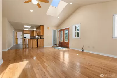 3016 Cottonwood Avenue, Bellingham, WA 98225 - Photo 6