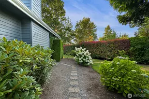 4878 N Village Ln, Bellingham, WA 98226 - Photo 20