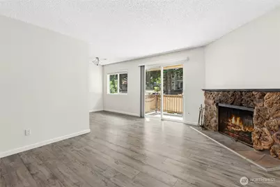 14136 74th Place NE #15C, Kirkland, WA 98034 - Photo 4