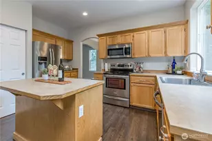 11300 174th Ave Ct E, Bonney Lake, WA 98391 - Photo 16